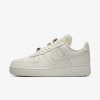 Кроссовки женские Nike Air Force 1 Lo Prm (DN5463-001)