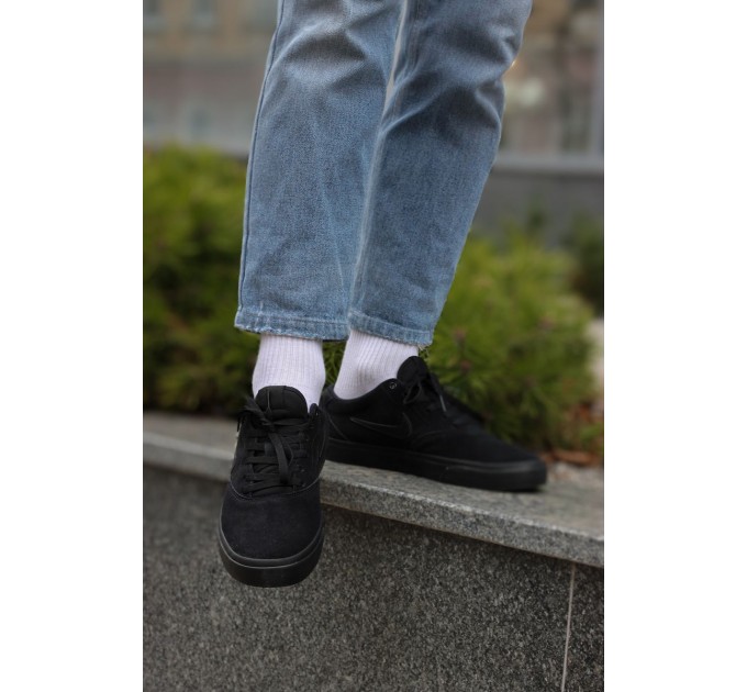 Кроссовки Nike SB Charge Suede