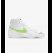 Nike Blazer Mid '77 DJ3050-100