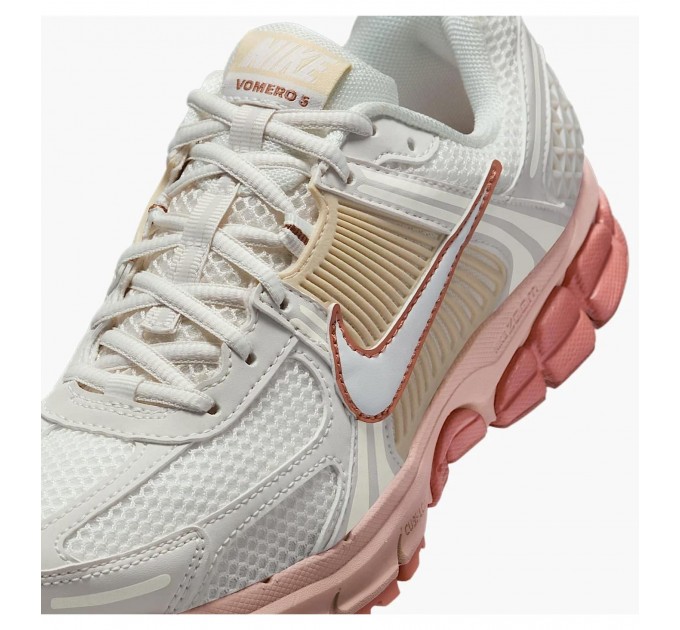 Кроссовки женские Nike Wmns Zoom Vomero 5 (FJ2028-002)