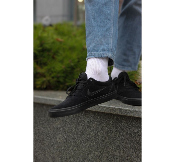 Кроссовки Nike SB Charge Suede
