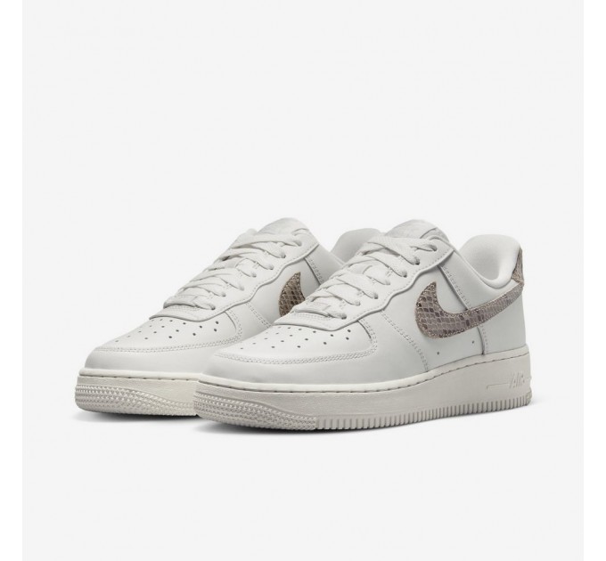Кросівки Nike Wmns Air Force 1 07 DD8959-002