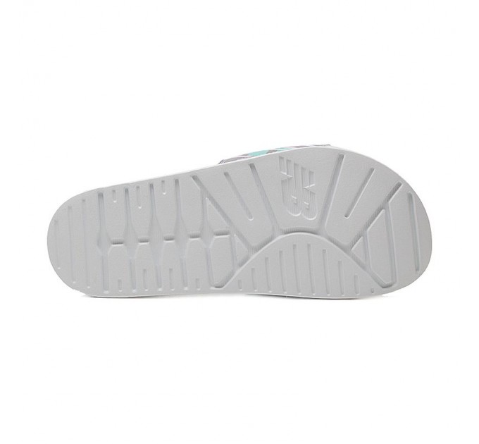 Тапочки New Balance 200