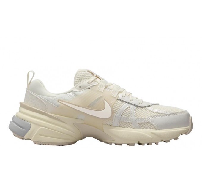 Кроссовки женские Nike V2k Run "Pale Ivory" (HQ1512-110)