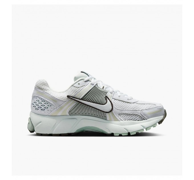 Кросівки жіночі Nike Zoom Vomero 5 (FJ2028-103)