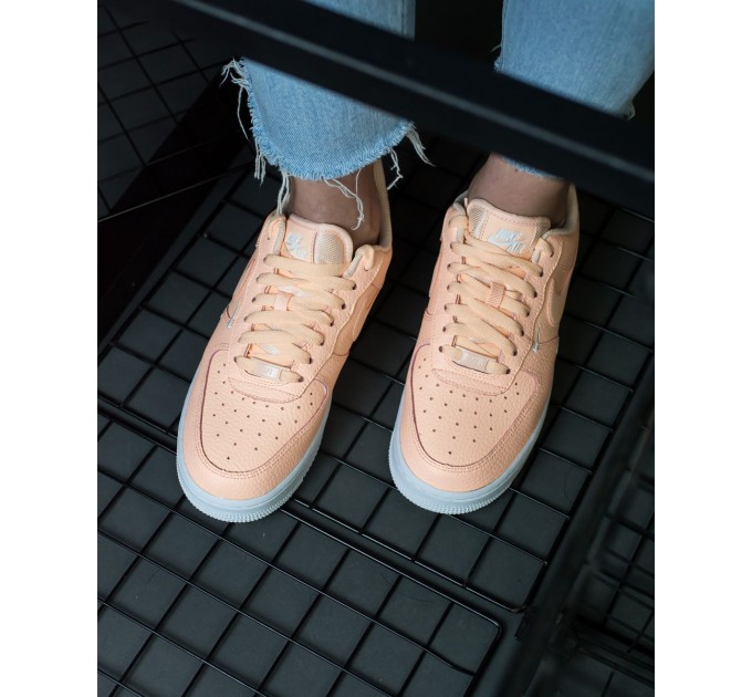 Кроссовки Nike Air Force 1 '07 Essential