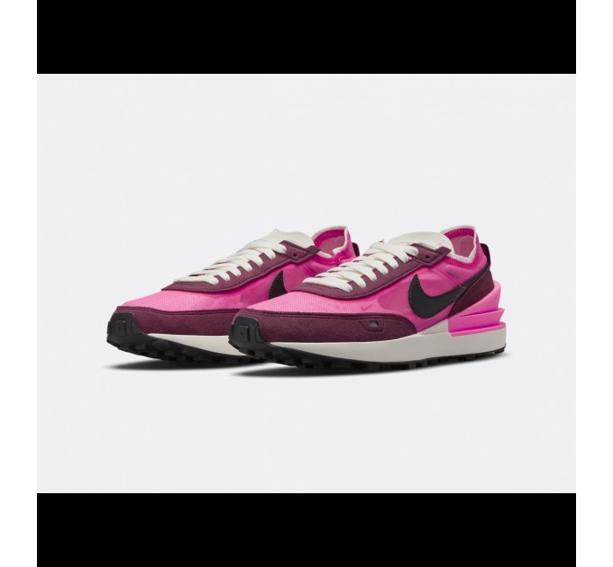 Кроссовки Wmns Nike Waffle One DQ0855-600