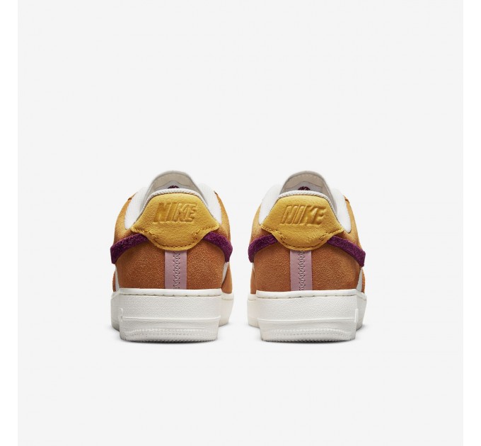 Кросівки жіночі Nike Air Force 1 Lxx (DQ0858-100)