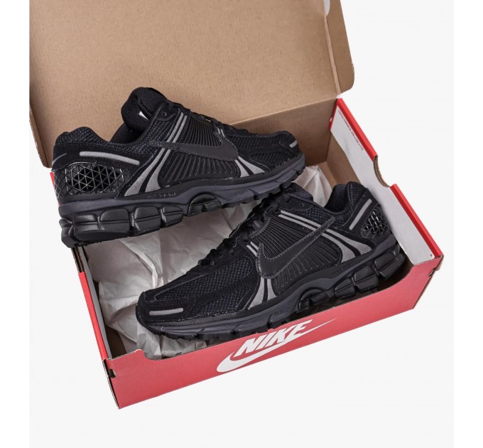 Кроссовки мужские Nike Zoom Vomero 5 (HF1553-001)