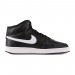 Кроссовки Nike WMNS COURT VISION MID