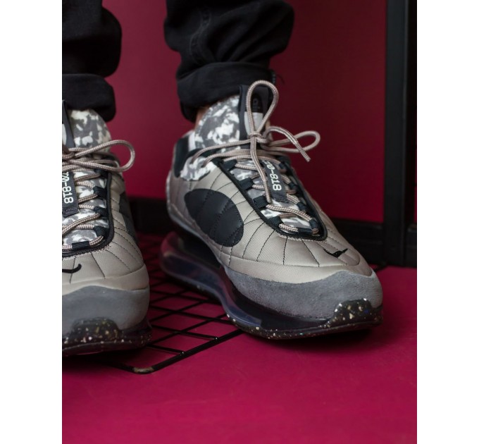 Кросівки Nike MX-720-818