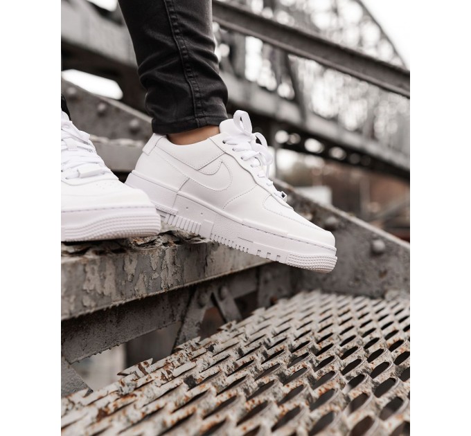 Кроссовки Nike Air Force 1 Pixel