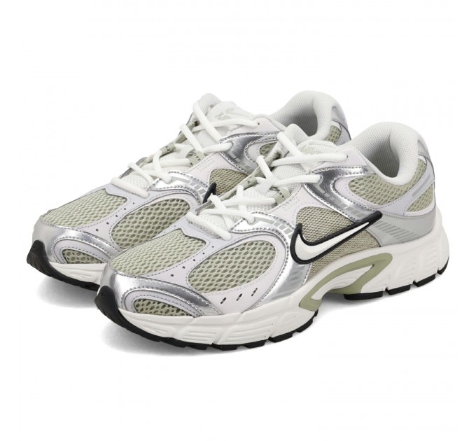 Кросівки жіночі Nike W V5 Rnr (HQ7901-301)