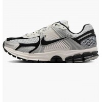 Кроссовки Nike Wmns Zoom Vomero 5 "Photon Dust/Black/Phantom" HQ1182-001