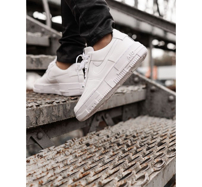 Кроссовки Nike Air Force 1 Pixel