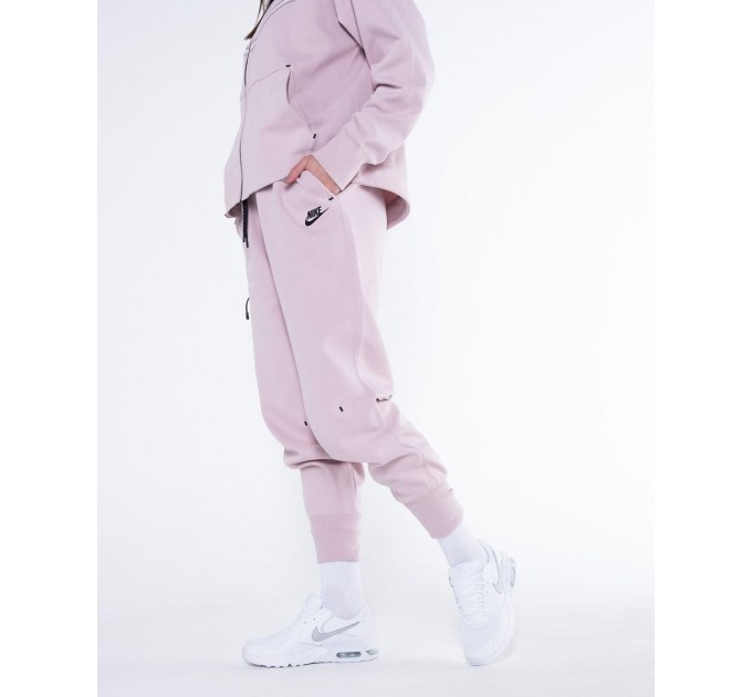 Кроссовки Nike Wmns Air Max Excee