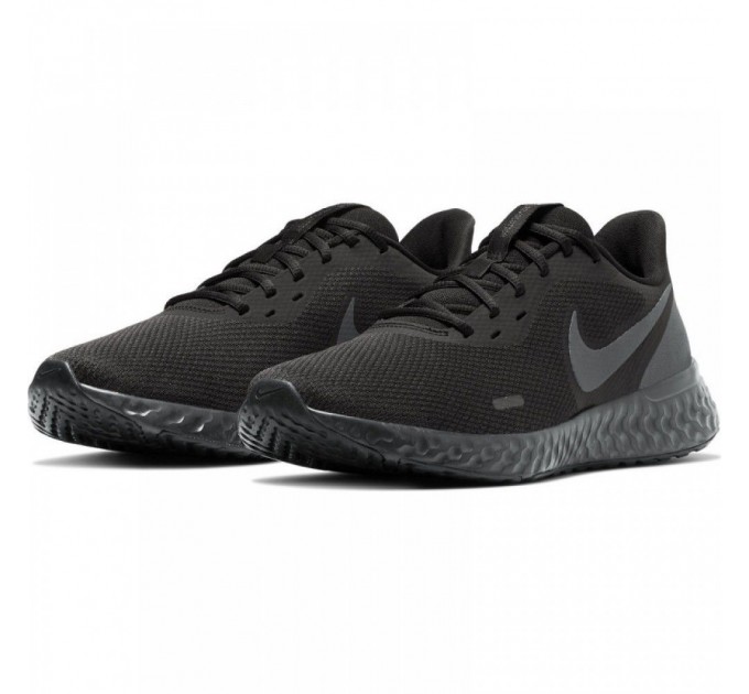 Кросівки Nike Revolution 5 001