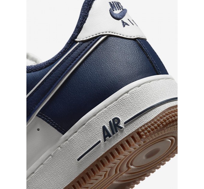 Кроссовки мужские Nike Air Force 1 07 Lv8 (DQ7659-101)