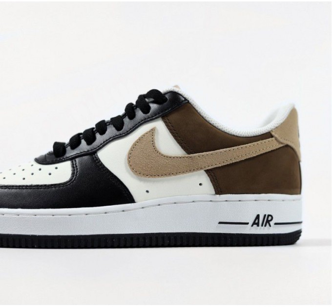 Кросівки Nike Air Force 1 07 FB3355-200