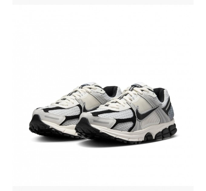 Кроссовки Nike Wmns Zoom Vomero 5 "Photon Dust/Black/Phantom" HQ1182-001