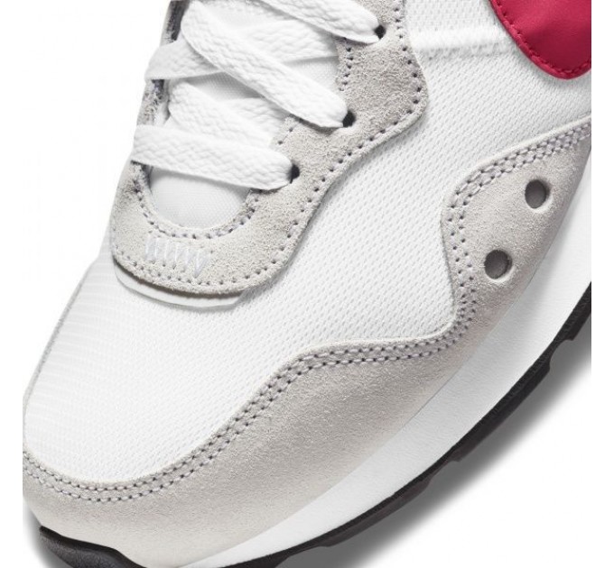 Кроссовки женские Nike Venture Runner CK2948-103