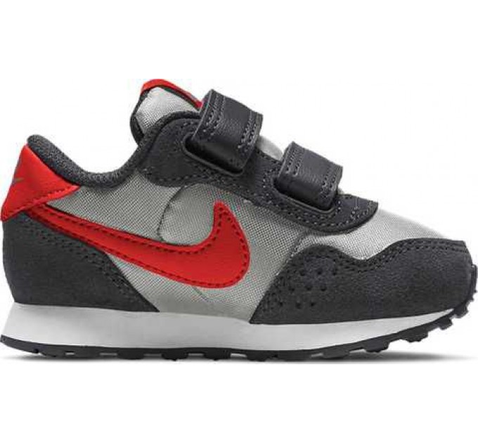 Кроссовки Nike Md Valiant
