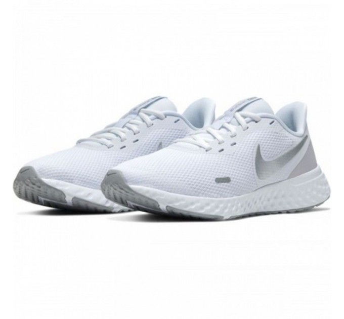 Кросівки Nike Revolution 5 100