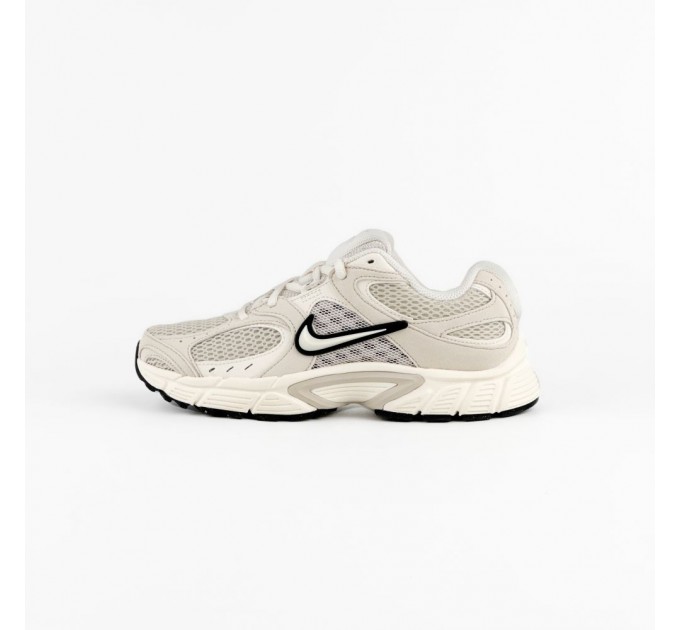 Кросівки жіночі Nike W V5 Rnr (II6294-100)