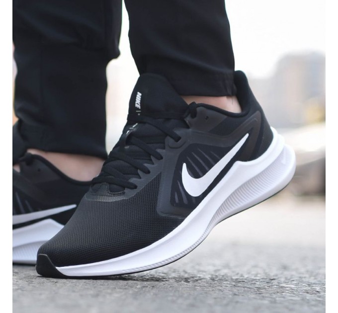 Кросівки Nike Downshifter 10 колір: чорний