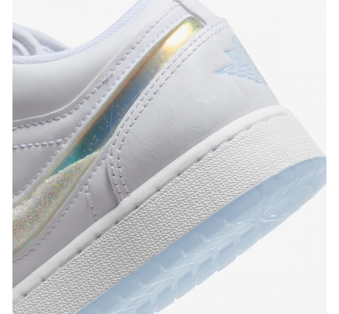 Кроссовки Nike Gs Air Jordan 1 Low White Ice Blue Glitter Swoosh FQ9112-100