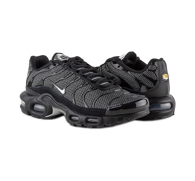Кроссовки Nike Air Max Plus DQ0850-001
