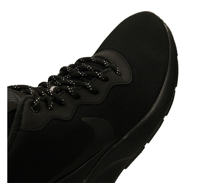 Nike Tanjun Chukka 001