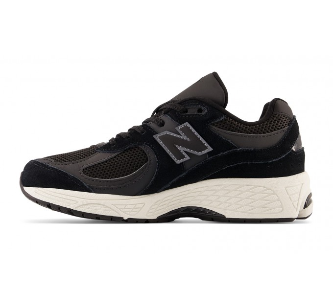 Кроссовки New Balance 2002R Black (Gs) GC2002BK