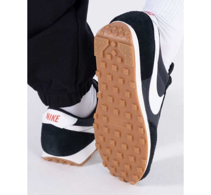 Кроссовки Nike W Dbreak