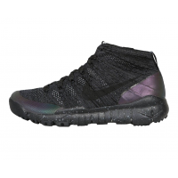 Кроссовки Nike Wmns Flyknit Trainer Chukka FSB Holographic 805093-001
