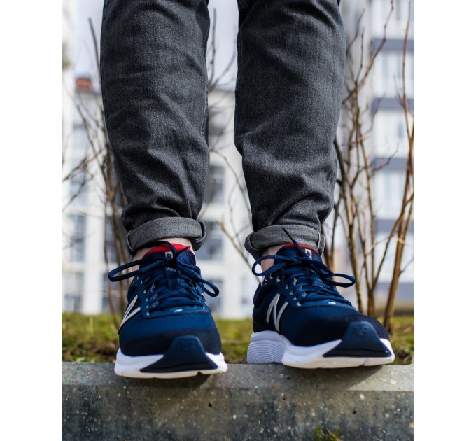 Кроссовки New Balance 411