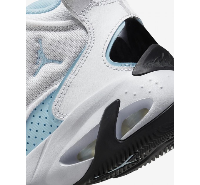 Кроссовки женские Jordan Max Aura 4 Gs (DQ8404-140)