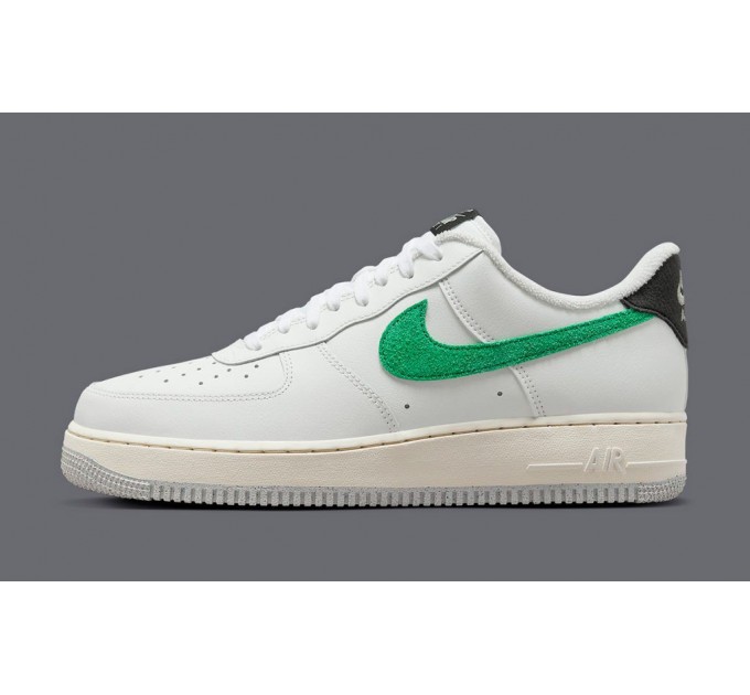 Кросівки чоловічі Nike Air Force 1 07 (DR8593-100)