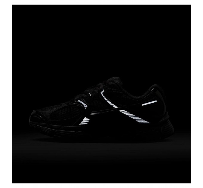 Кросівки жіночі Nike V5 Rnr Black (HQ7901-001)
