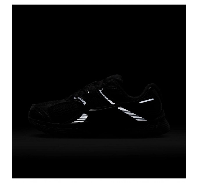 Кроссовки женские Nike V5 Rnr Black (HQ7901-001)