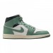 Кроссовки Wmns Air Jordan 1 Mid BQ6472-130
