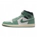 Кроссовки Wmns Air Jordan 1 Mid BQ6472-130