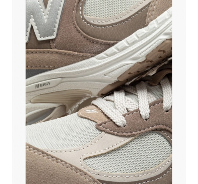 Кроссовки New Balance 2002R GC2002ZS
