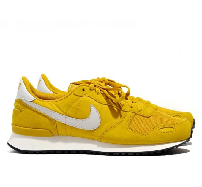 Кросівки Nike Air Vortex 700