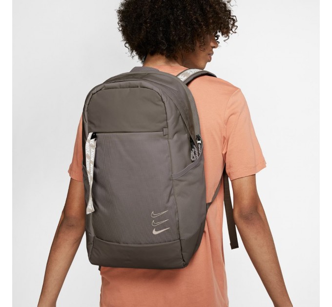 Рюкзак Nike Sportswear Essentials