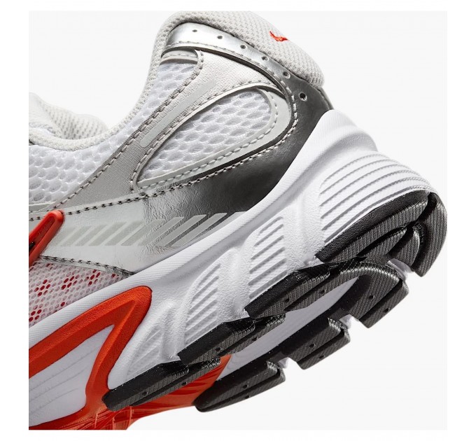 Кроссовки женские Nike V5 Rnr (HQ7901-100)