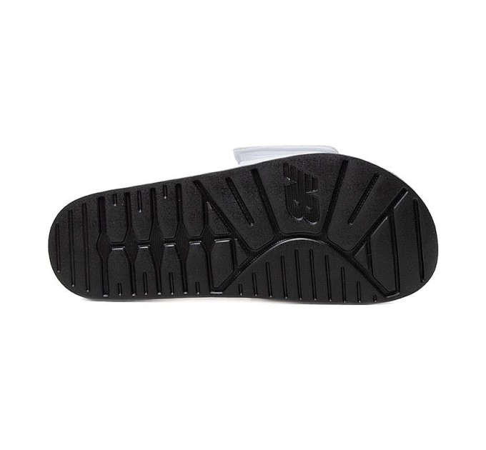 Тапочки New Balance 200