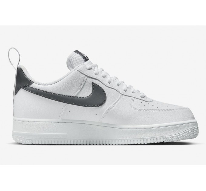 Кросівки Nike Air Force 1 07 Lv8 Ut DX8967-100