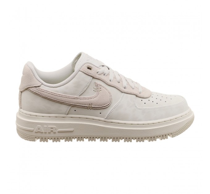 Кроссовки унисекс Nike Air Force 1 Luxe (DD9605-100)