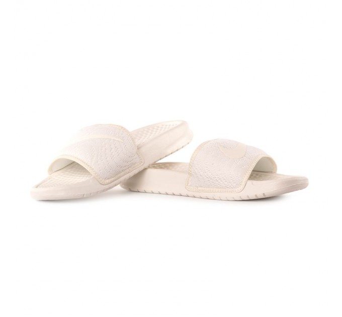 Тапочки Nike WMNS BENASSI JDI SE TXT